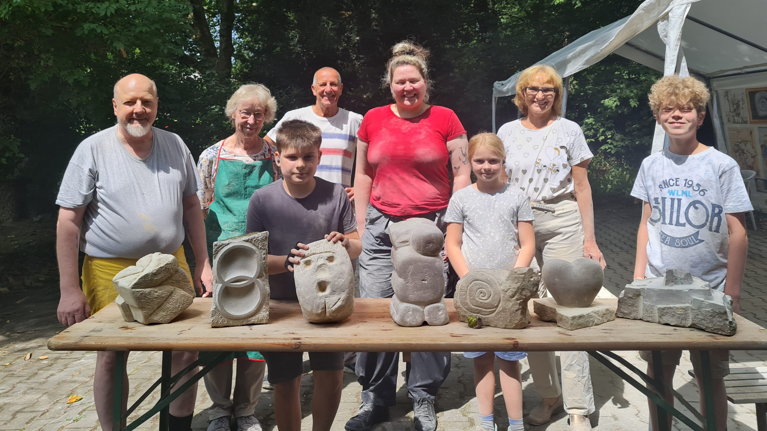 Sie betrachten gerade Unser Stein­metz­kurs ist zu Ende gegan­gen – leider viel zu schnell.